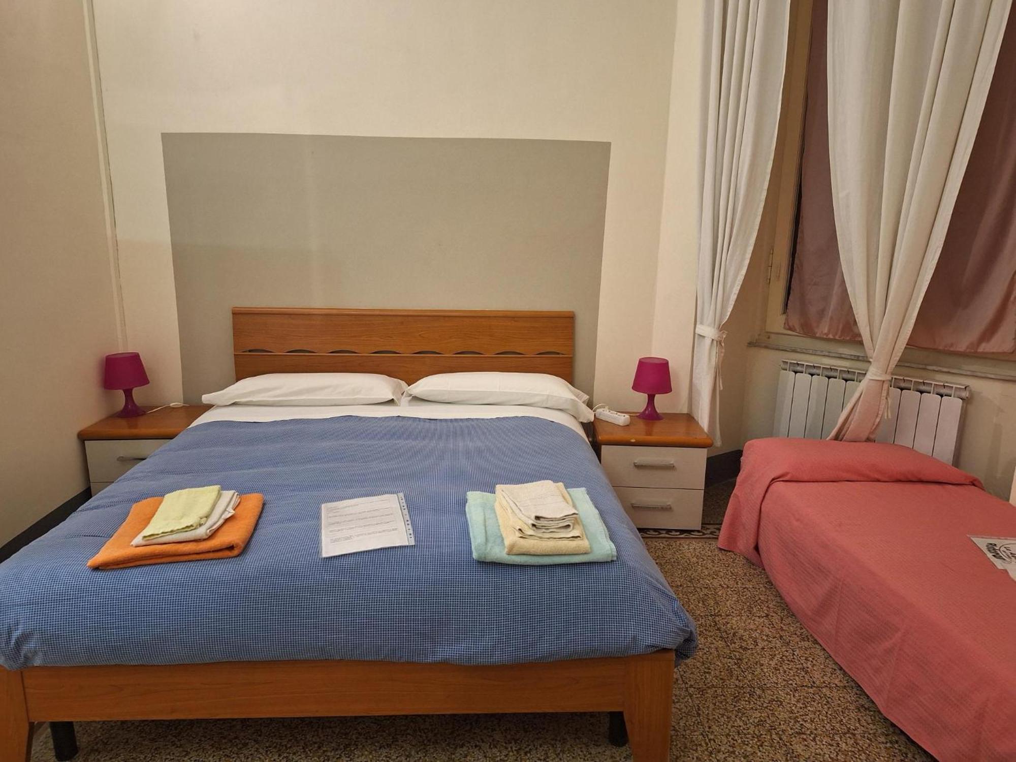 Guest House Erika La Spezia Ngoại thất bức ảnh